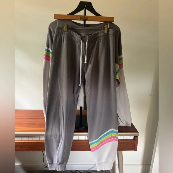 Rip Curl Surf Revival Sweatshirt & Sweatpants Set w/ Colorful Stripes - Picture 4 of 9